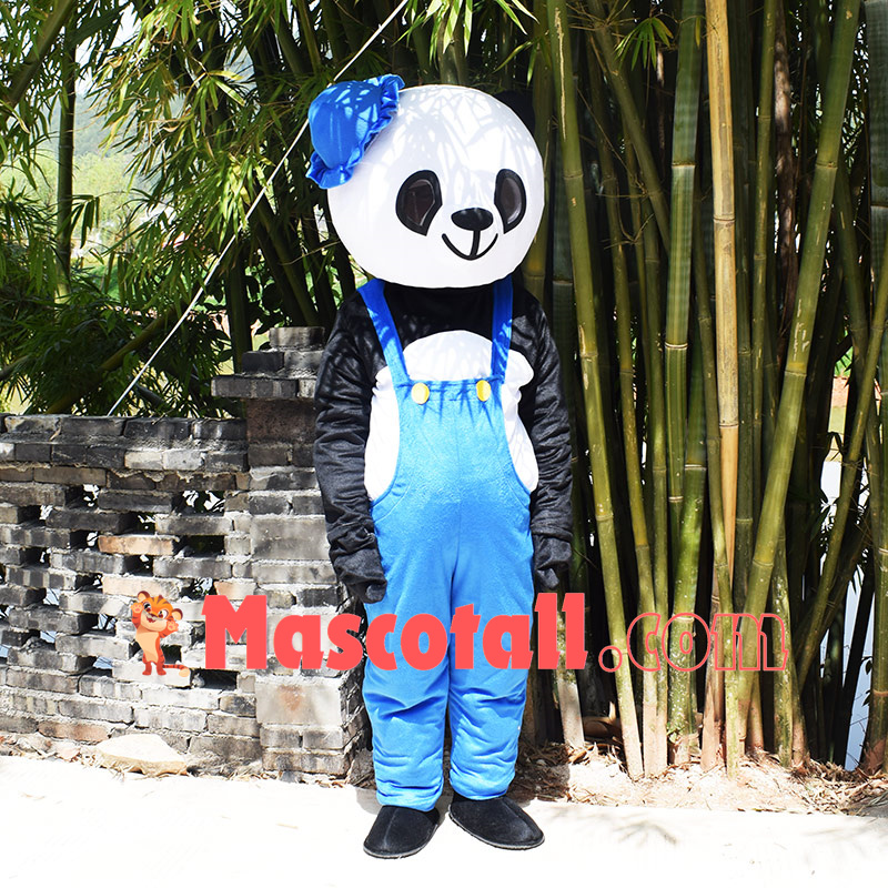 Mignon Panda Couple In Nature Mascot Costume
