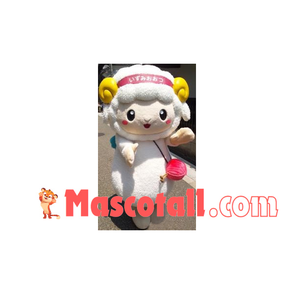 Mild Lovely Sheep With Soft Fur Mascot Costume